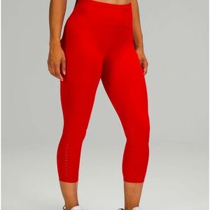 NWT Lululemon Swift Speed HR 21” Crop Red Size 2